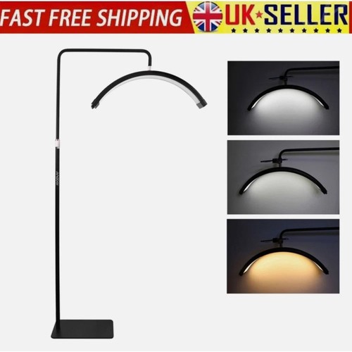 Half moon shaped floor fill - shaped,